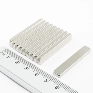 MPŁ 40x7x3 / N38 - magnes neodymowy