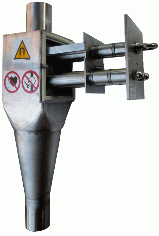 Separator magnetyczny szufladowy - wysunięta szuflada z ciągu technologicznego. Czyszczenie.
